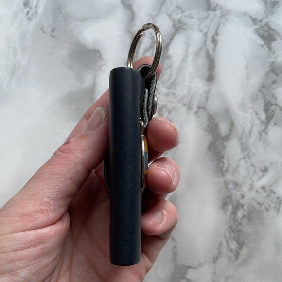 Vintage VIA RAIL key holder keychain / keyring - Picture 5 of 5